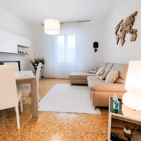 דירות לה ספציה A Casa Di Ezio E Paola מראה חיצוני תמונה